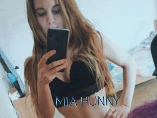 MIA_HUNNY