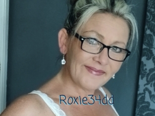 Roxie34dd